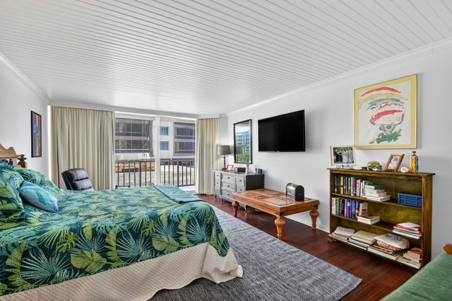 3211 S Ocean Boulevard 403, Highland Beach, FL 33487