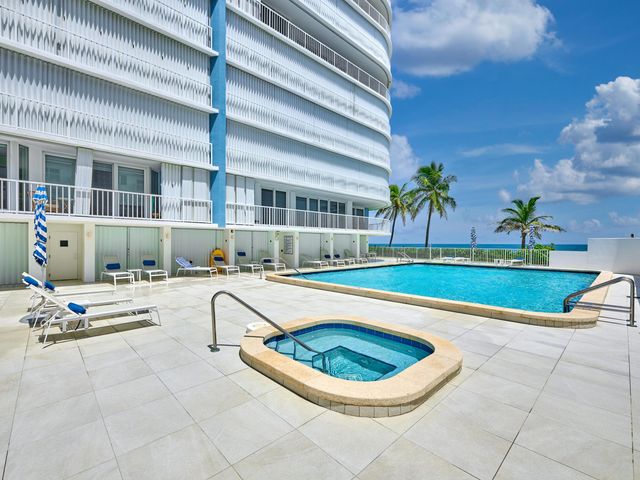 3211 S Ocean Boulevard 403, Highland Beach, FL 33487