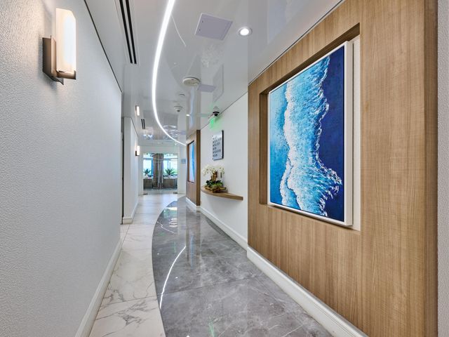 3211 S Ocean Boulevard 403, Highland Beach, FL 33487