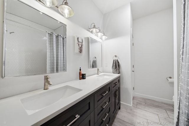 8116 Gary Drive, Tulsa, OK 74131