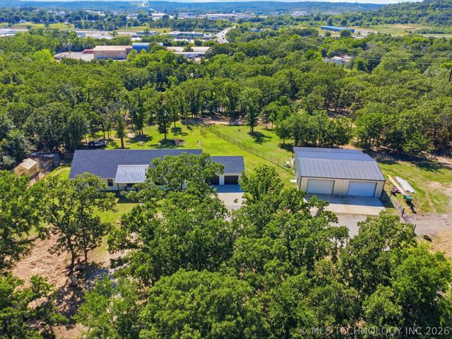 8116 Gary Drive, Tulsa, OK 74131