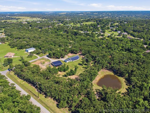 8116 Gary Drive, Tulsa, OK 74131