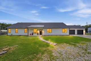 8116 Gary Drive, Tulsa, OK 74131