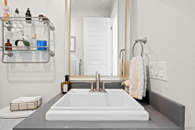 835 Vera St, Solana Beach, CA 92075