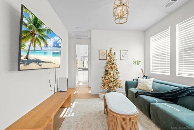 835 Vera St, Solana Beach, CA 92075