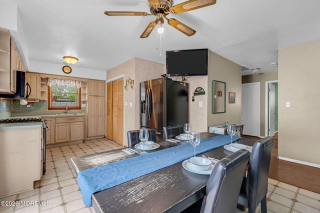 29 Williams Avenue, North Middletown, NJ 07748