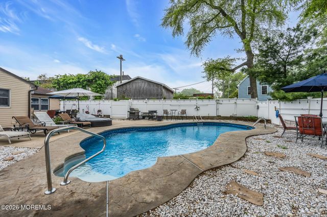 29 Williams Avenue, North Middletown, NJ 07748
