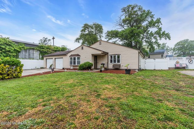 29 Williams Avenue, North Middletown, NJ 07748