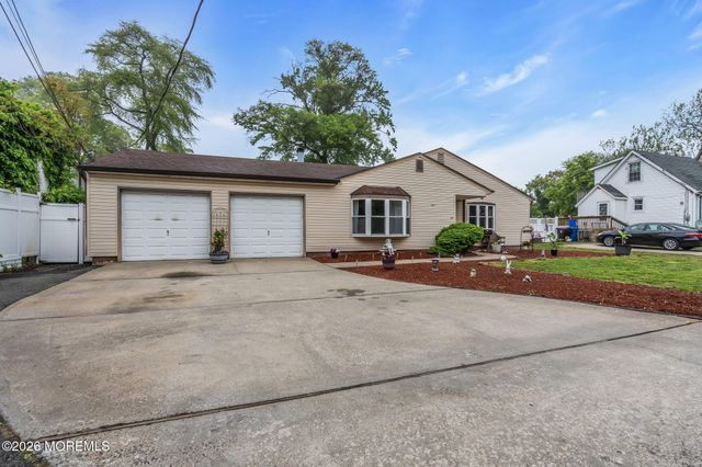 29 Williams Avenue, North Middletown, NJ 07748