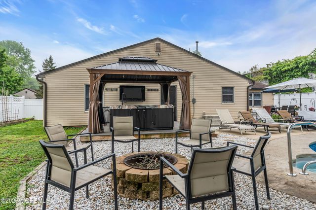 29 Williams Avenue, North Middletown, NJ 07748