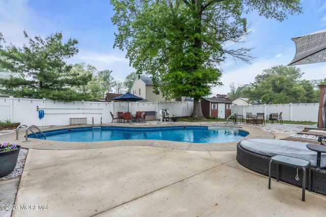 29 Williams Avenue, North Middletown, NJ 07748