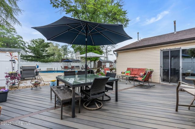 29 Williams Avenue, North Middletown, NJ 07748