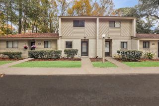 96 Mathews Dr Apt 186, Hilton Head Island, SC 29926