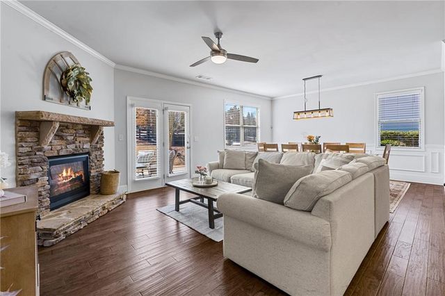 6647 Rivergreen Road, Flowery Branch, GA 30542