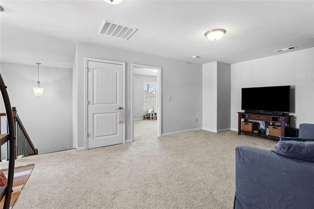 6647 Rivergreen Road, Flowery Branch, GA 30542