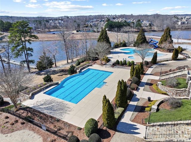 6647 Rivergreen Road, Flowery Branch, GA 30542