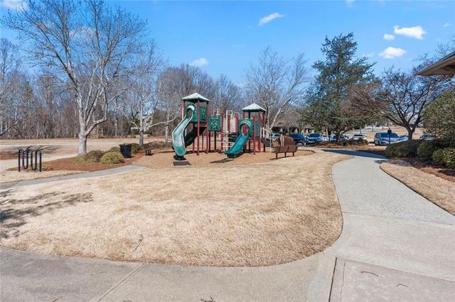 6647 Rivergreen Road, Flowery Branch, GA 30542