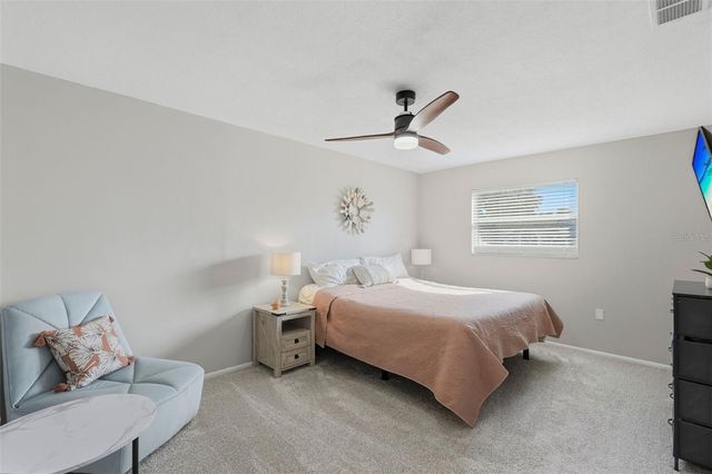 500 SANIBEL COURT, Tarpon Springs, FL 34689