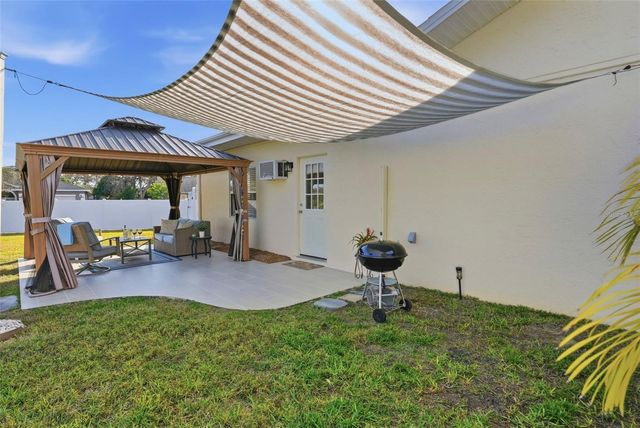 500 SANIBEL COURT, Tarpon Springs, FL 34689