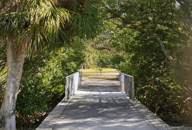 500 SANIBEL COURT, Tarpon Springs, FL 34689