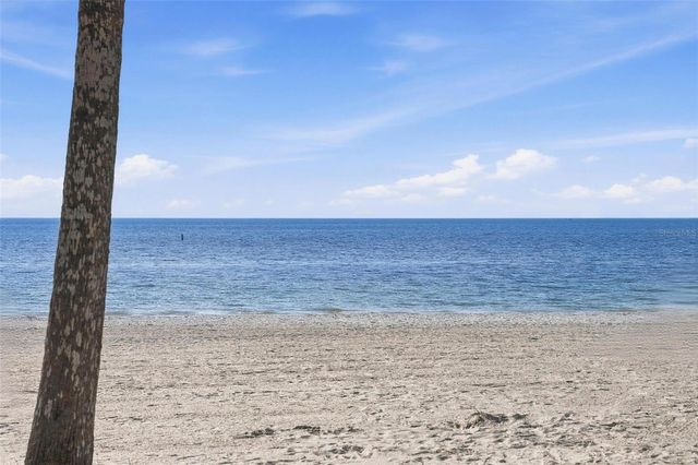 500 SANIBEL COURT, Tarpon Springs, FL 34689