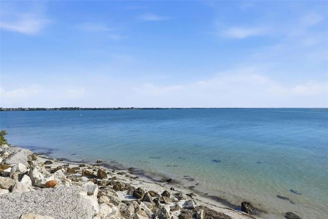 500 SANIBEL COURT, Tarpon Springs, FL 34689