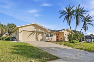 500 SANIBEL COURT, Tarpon Springs, FL 34689