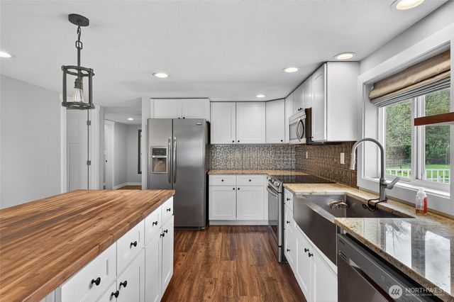 23655 Bulson Road, Stanwood, WA 98274