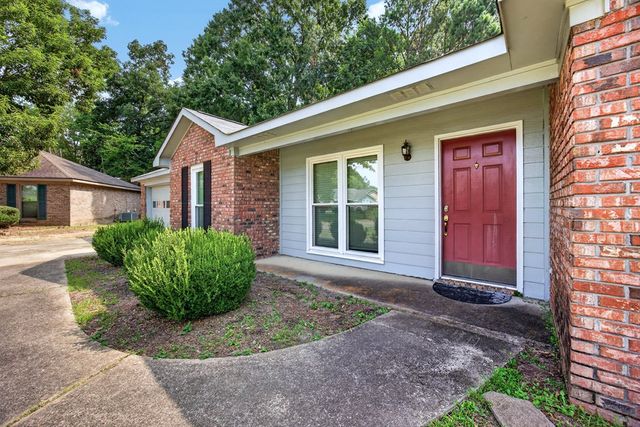5390 Mccaghren Drive, Columbus, GA 31909