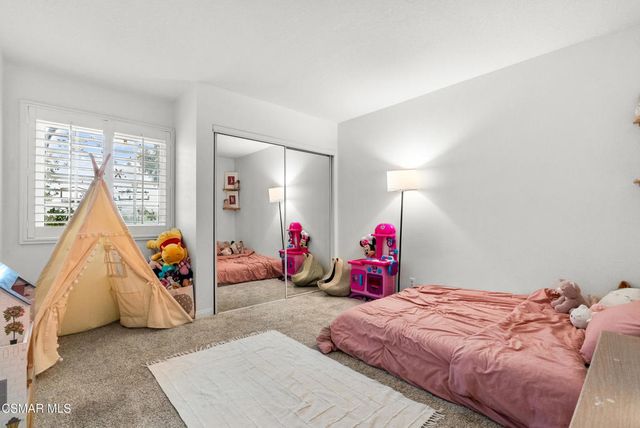 604 Charles Street, Moorpark, CA 93021