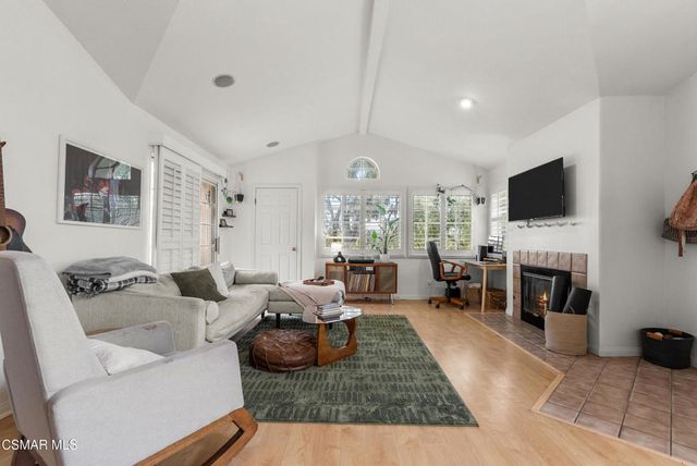 604 Charles Street, Moorpark, CA 93021
