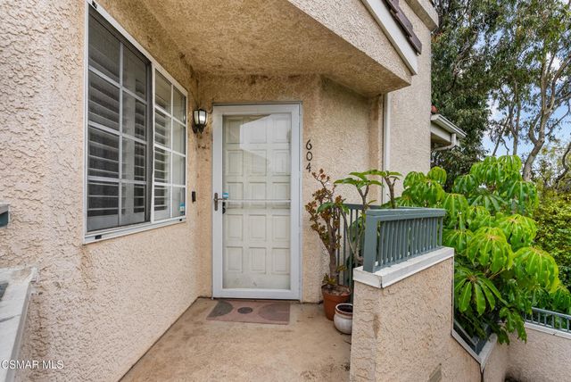 604 Charles Street, Moorpark, CA 93021