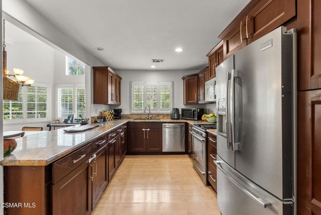 604 Charles Street, Moorpark, CA 93021