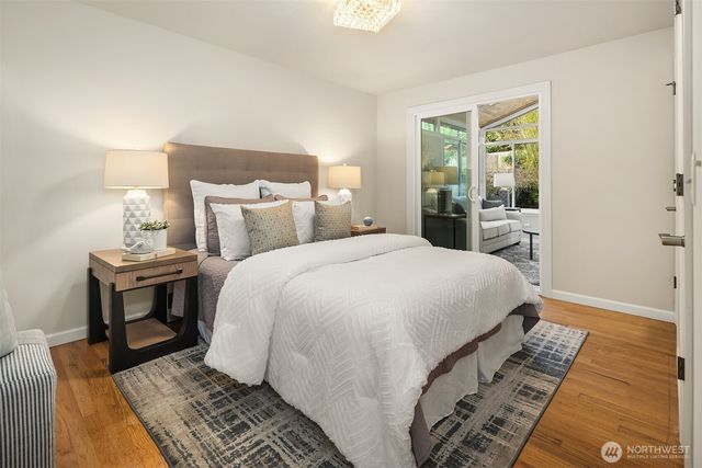 16042 Lake Hills Boulevard, Bellevue, WA 98008