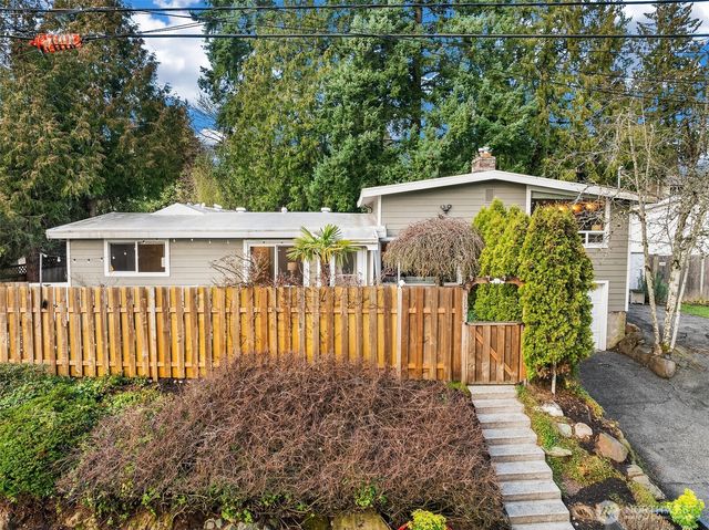 16042 Lake Hills Boulevard, Bellevue, WA 98008