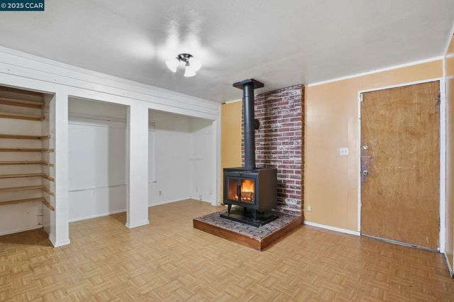 19736 Royal Ave, Hayward, CA 94541