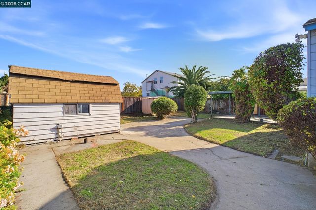 19736 Royal Ave, Hayward, CA 94541