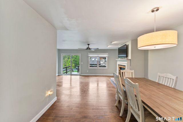 6 Deepwood Circle 6, Monroe, CT 06468