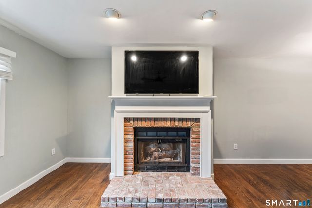 6 Deepwood Circle 6, Monroe, CT 06468