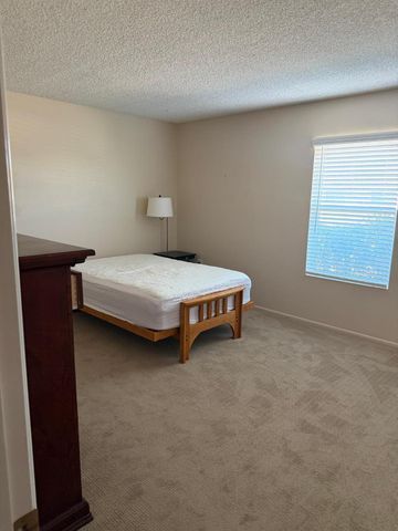 9209 W Glen Oaks Circle N, Sun City, AZ 85351