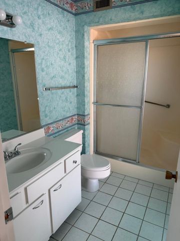 9209 W Glen Oaks Circle N, Sun City, AZ 85351