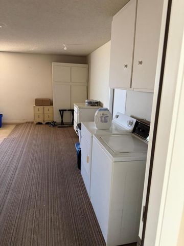 9209 W Glen Oaks Circle N, Sun City, AZ 85351