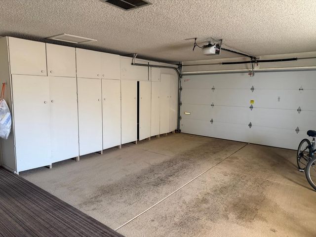 9209 W Glen Oaks Circle N, Sun City, AZ 85351