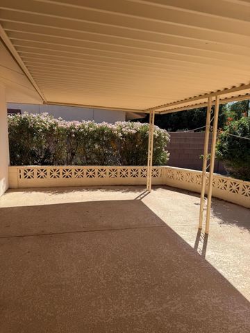 9209 W Glen Oaks Circle N, Sun City, AZ 85351