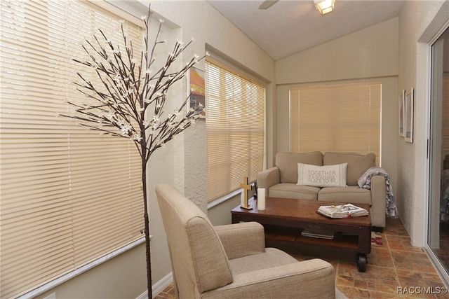 1602 N Foxboro Loop, Crystal River, FL 34429