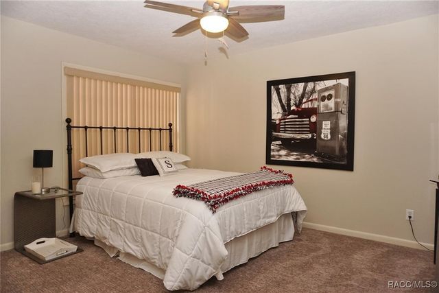 1602 N Foxboro Loop, Crystal River, FL 34429