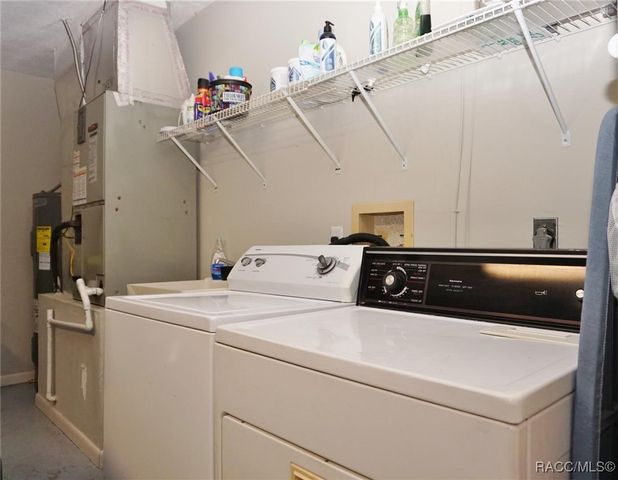 1602 N Foxboro Loop, Crystal River, FL 34429