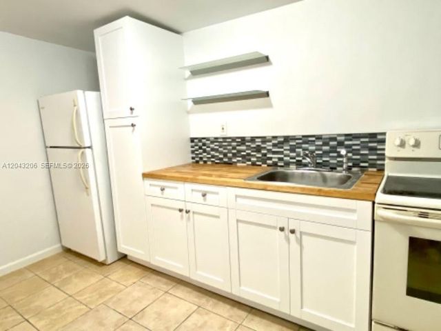 4307 SW 9th ST 4307, Miami, FL 33134