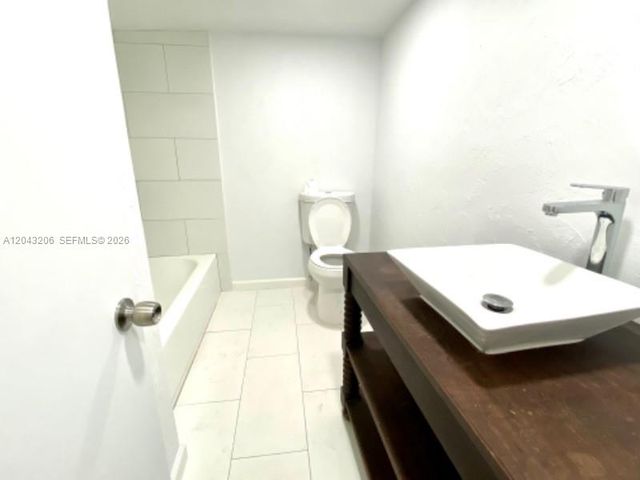 4307 SW 9th ST 4307, Miami, FL 33134