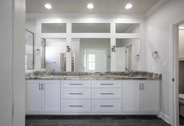 5 Saffron Circle, Little Rock, AR 72223